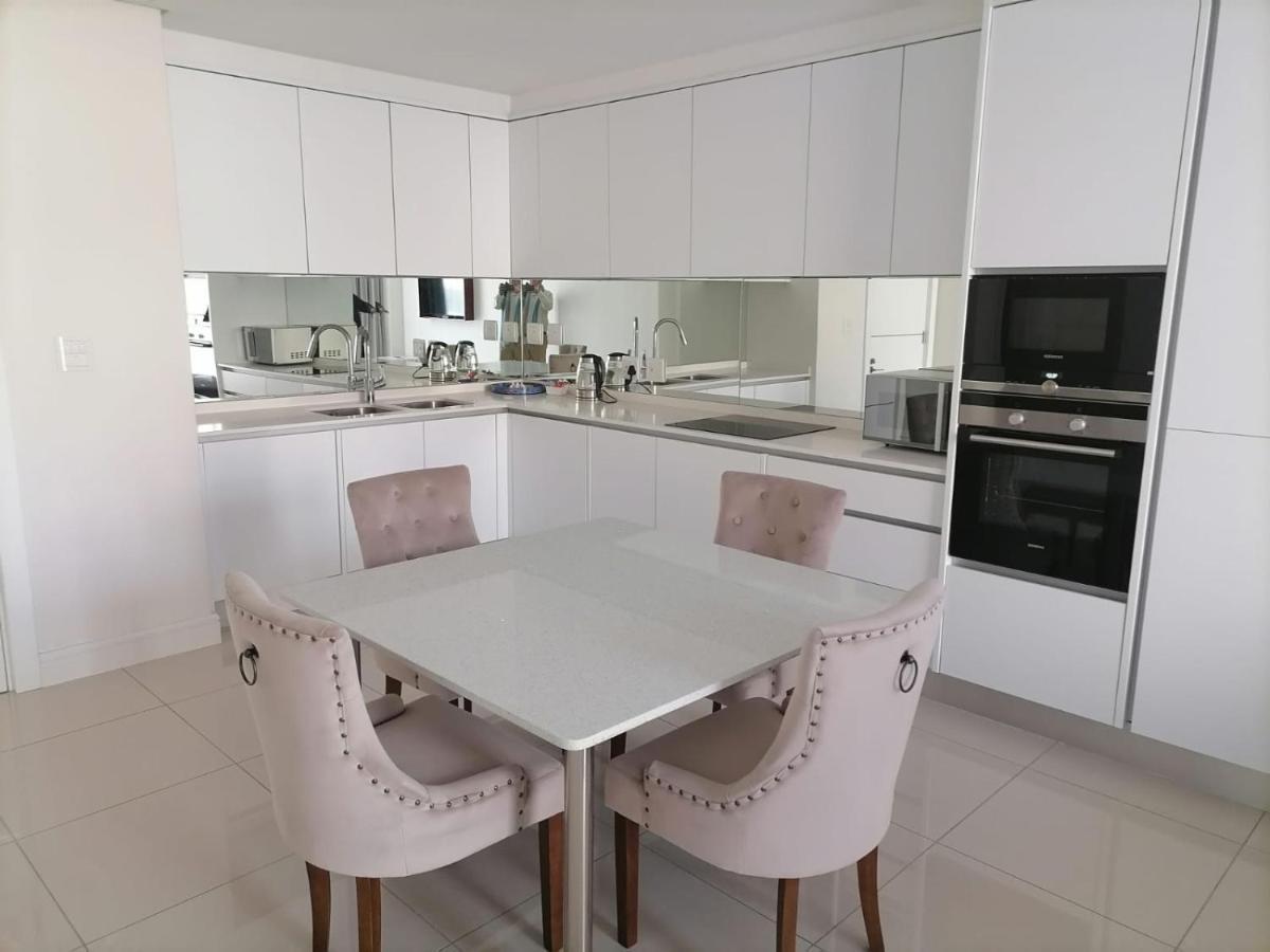 Houghton Apartment